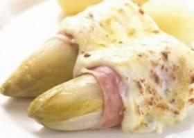 Witloof met kaas en hesp in de oven